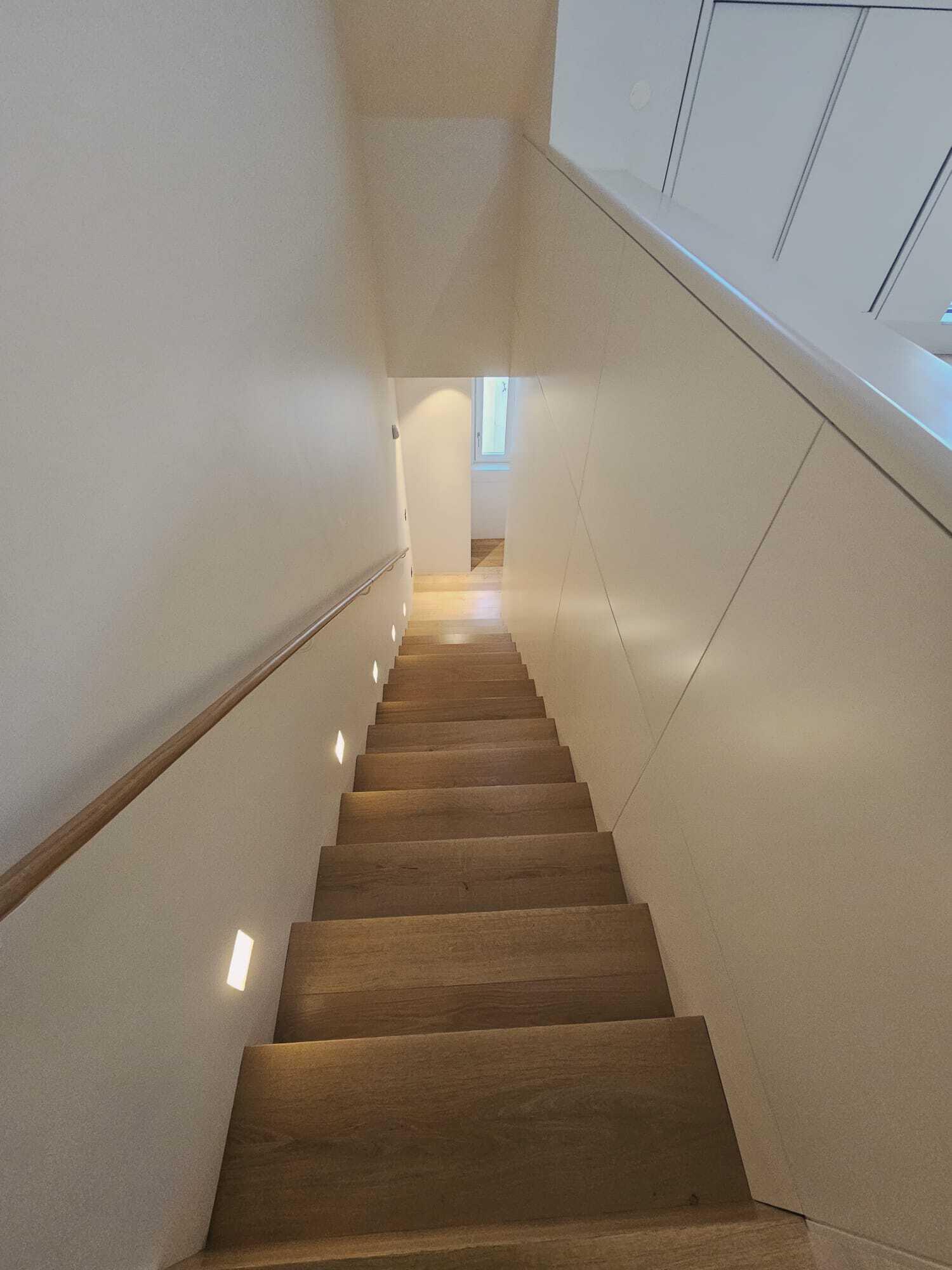 Duplex T1 com vista, Baixa, Lisboa - Imagem 11