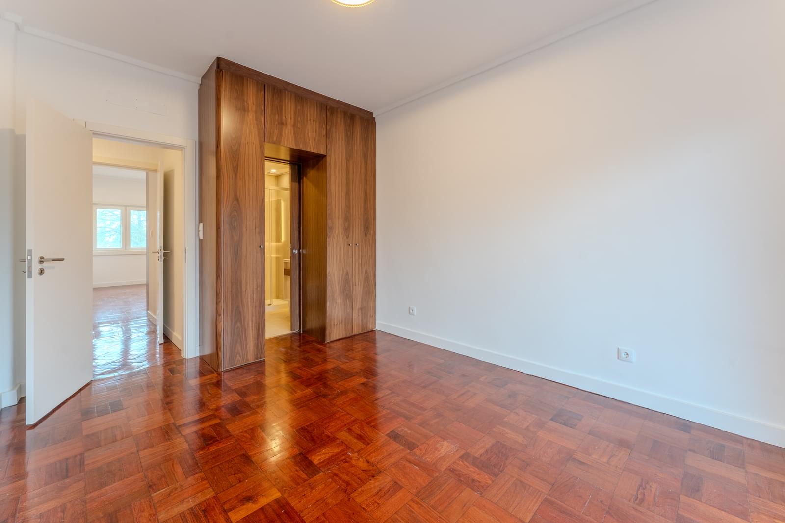3 Bedroom Apartment/Flat's Image 8
