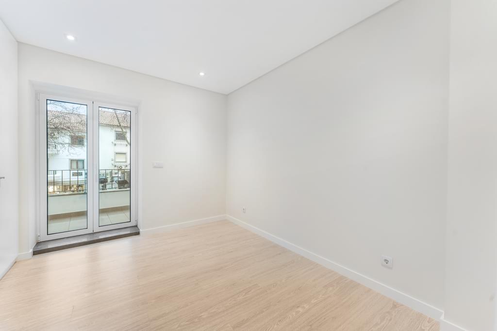 2 Bedroom Apartment in Rua Dra Iracy Doyle 9, Centro Cascais, Cascais 4085046269