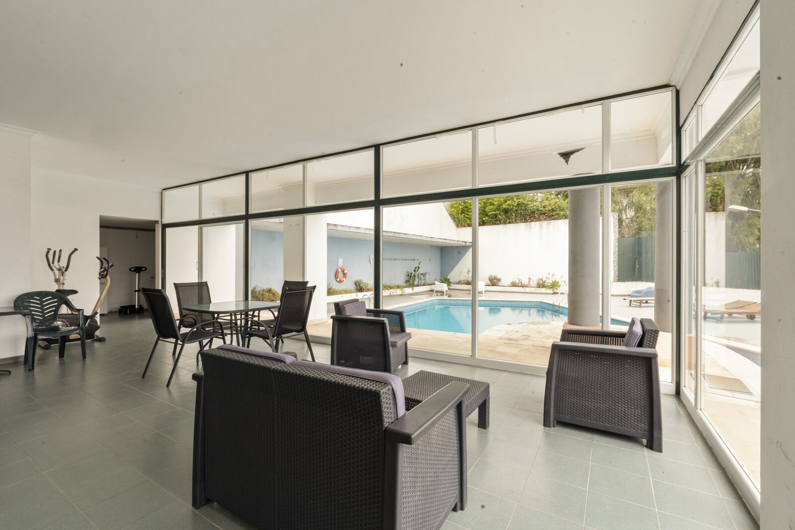 Apartamento T1 + 1 com piscina, Estoril, Cascais - Imagem 34