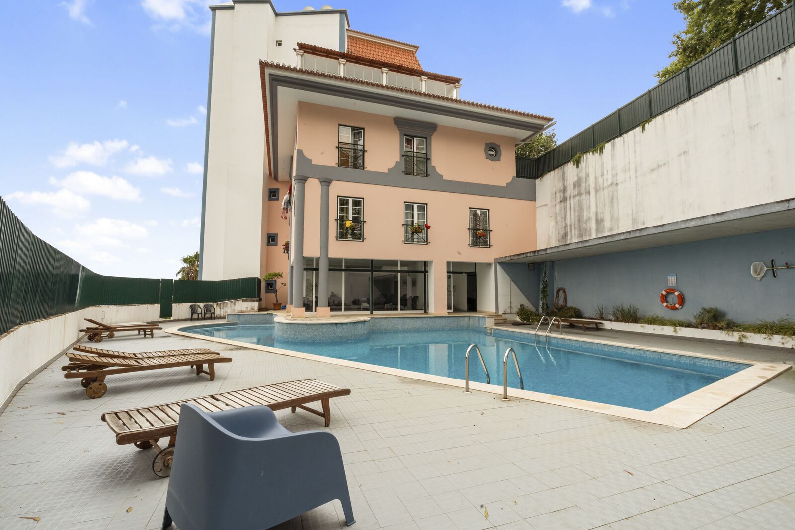 Apartamento T1 + 1 com piscina, Estoril, Cascais - Imagem 32
