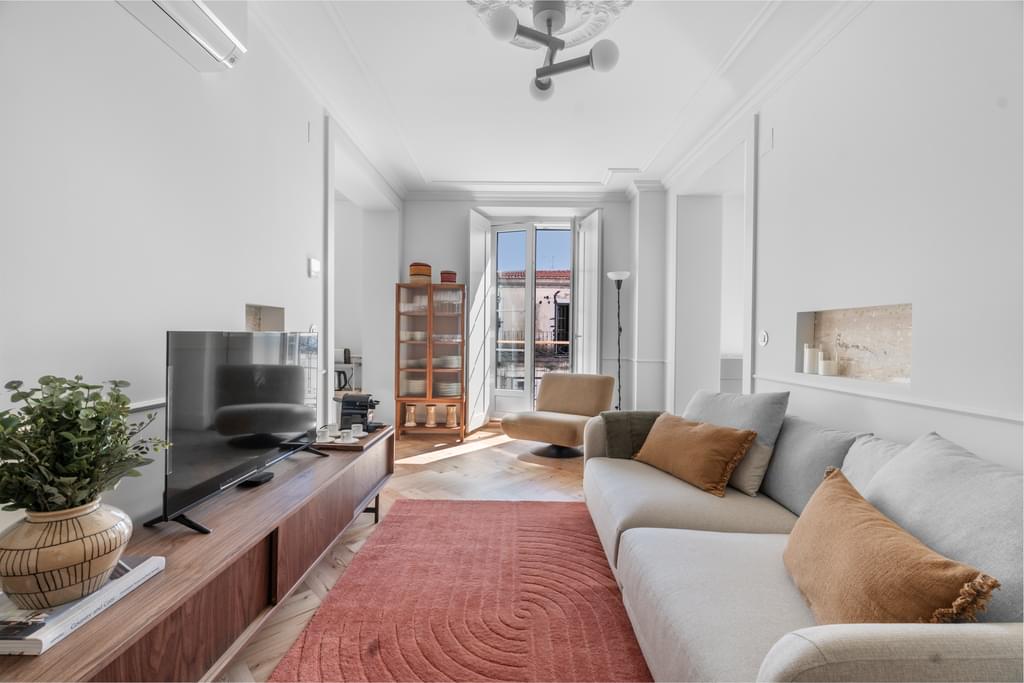 2 Bedroom Apartment with balcony, Baixa, Lisboa 2671540644