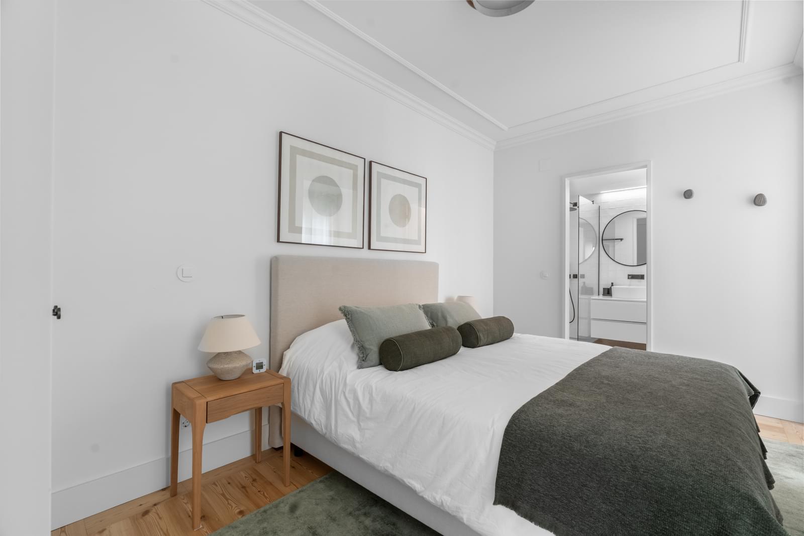2 Bedroom Apartment/Flat's Image 20