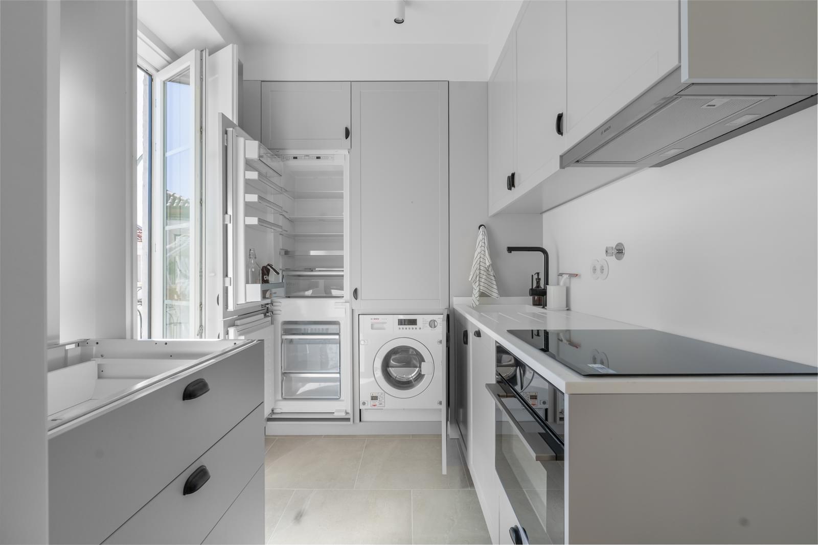 2 Bedroom Apartment/Flat's Image 10