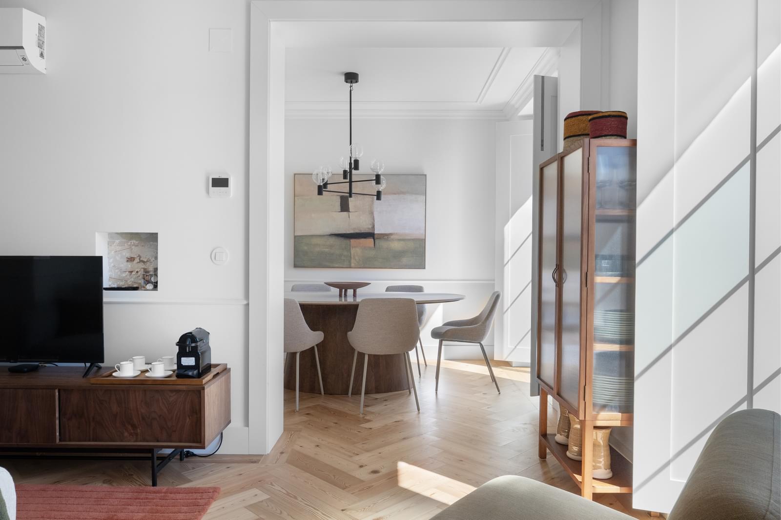 2 Bedroom Apartment/Flat's Image 8