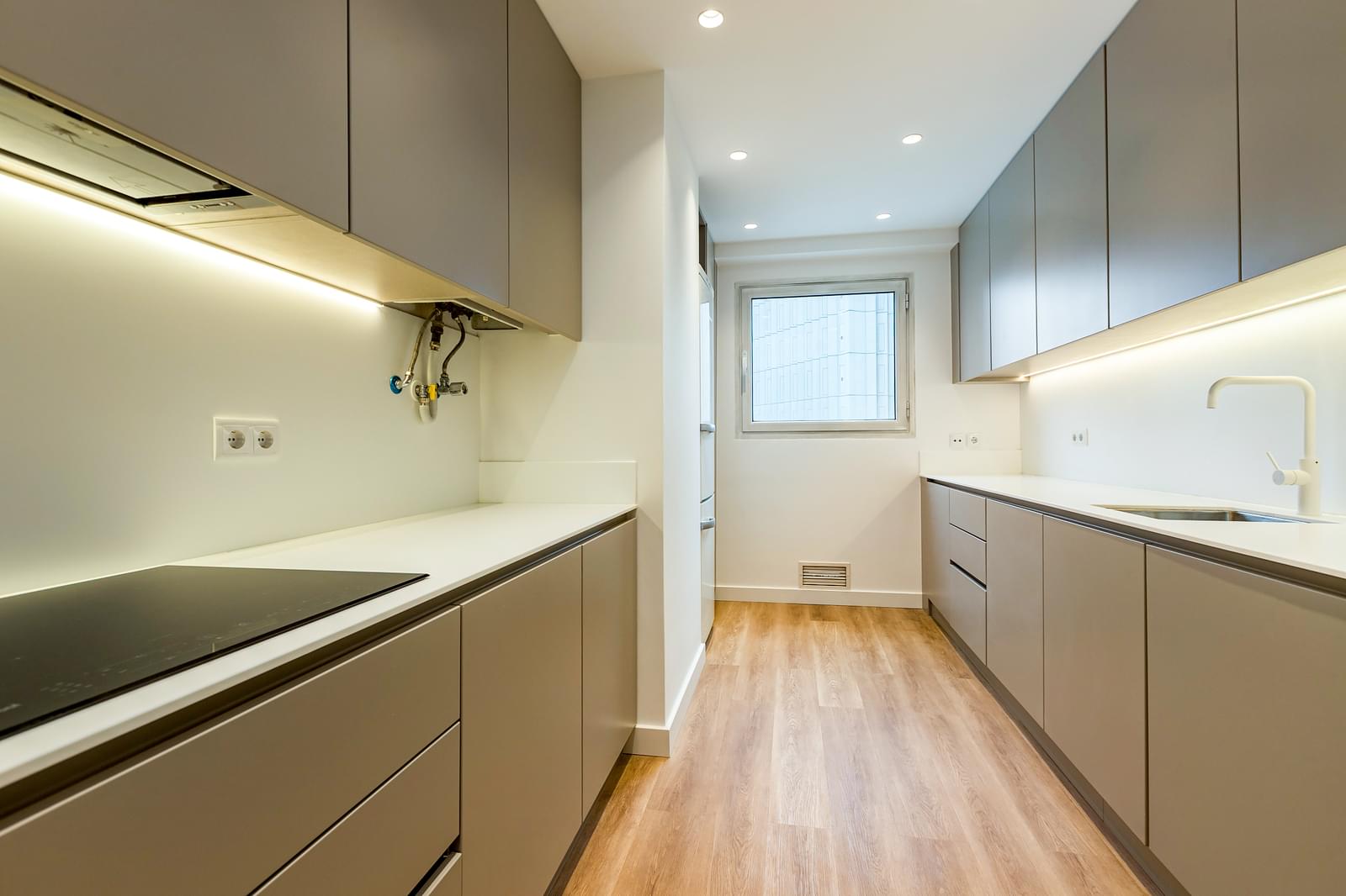 Apartamento T2 com vista, Arroios, Lisboa - Imagem 12