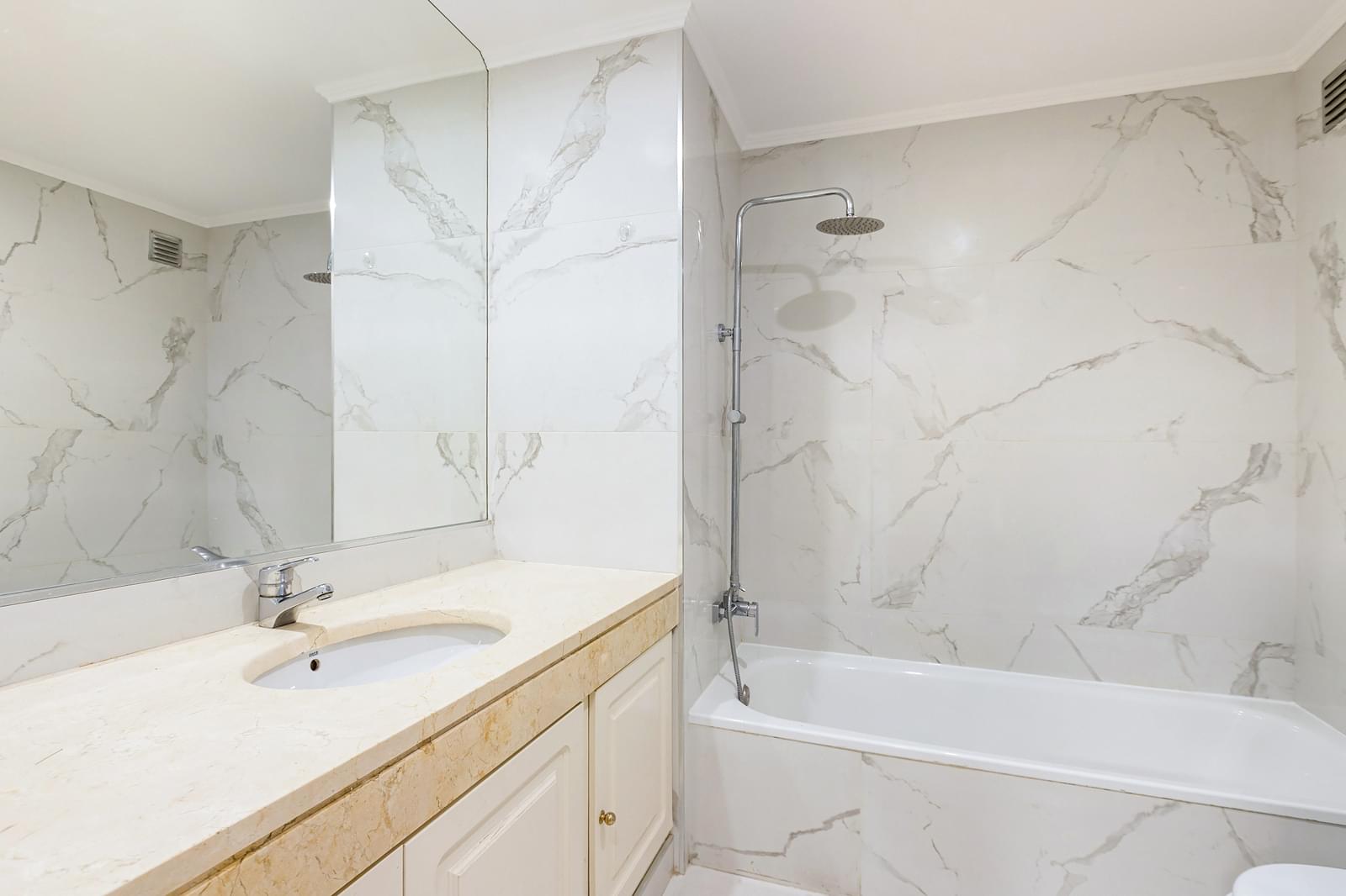 Apartamento T2 com vista, Arroios, Lisboa - Imagem 18