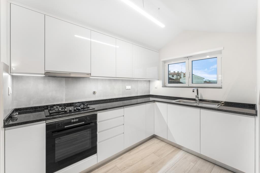 1 Bedroom Apartment in Rua Dra Iracy Doyle 9, Centro Cascais, Cascais 3393020927