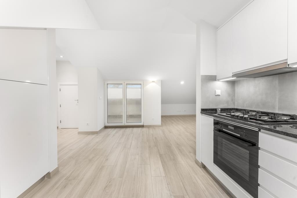 1 Bedroom Apartment in Rua Dra Iracy Doyle 9, Centro Cascais, Cascais 3393020927