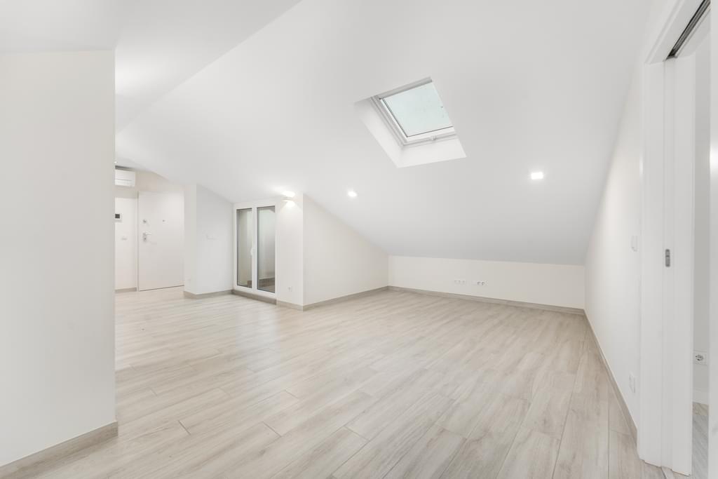 1 Bedroom Apartment in Rua Dra Iracy Doyle 9, Centro Cascais, Cascais 3393020927