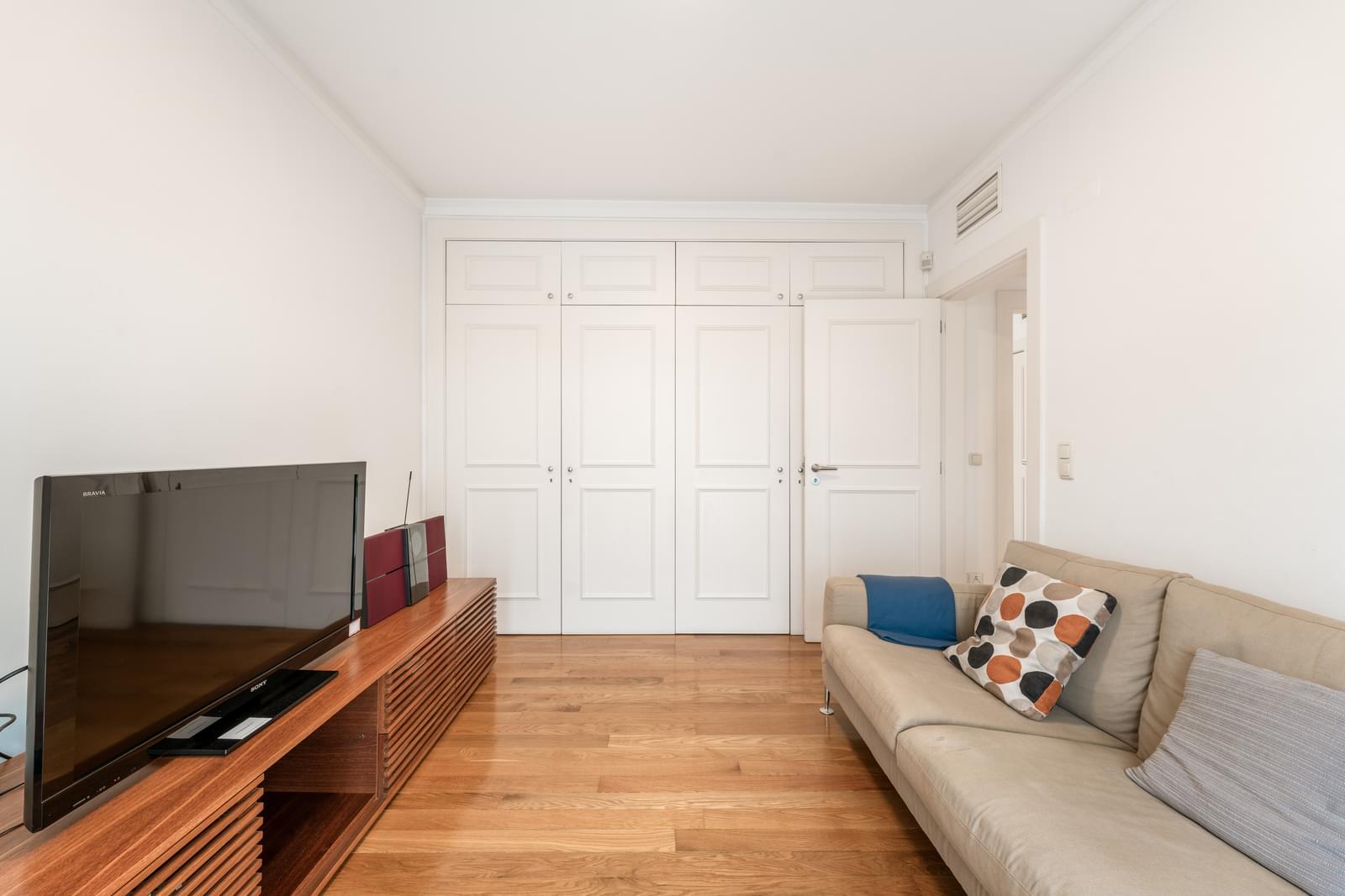 3 Bedroom Apartment/Flat's Image 16