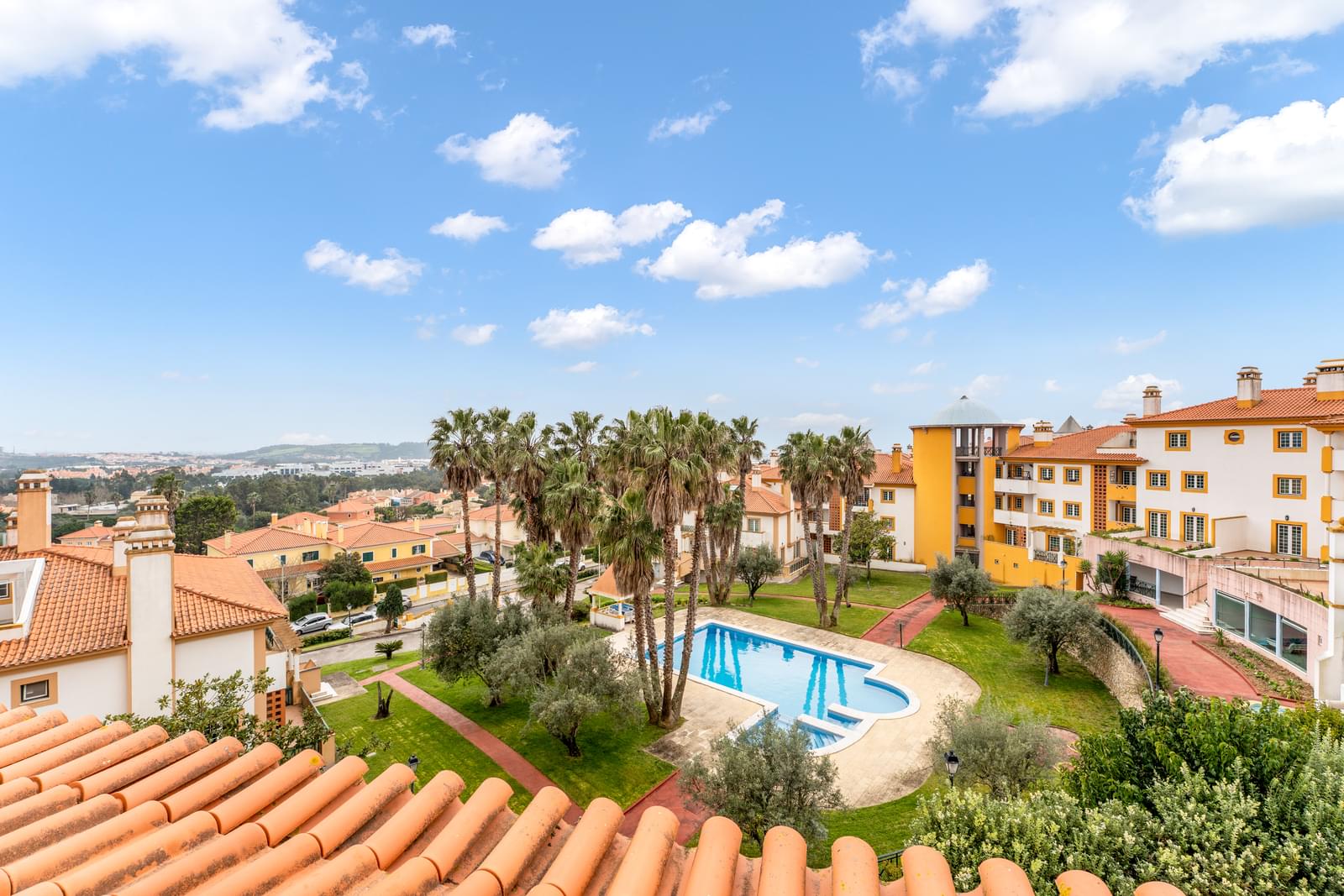 Penthouse T3 + 1 com jardim, Quinta da Beloura, Sintra - Imagem 10