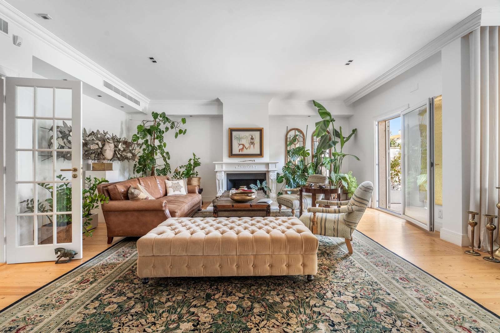 7 Bedroom Villa/Townhouse's Image 7