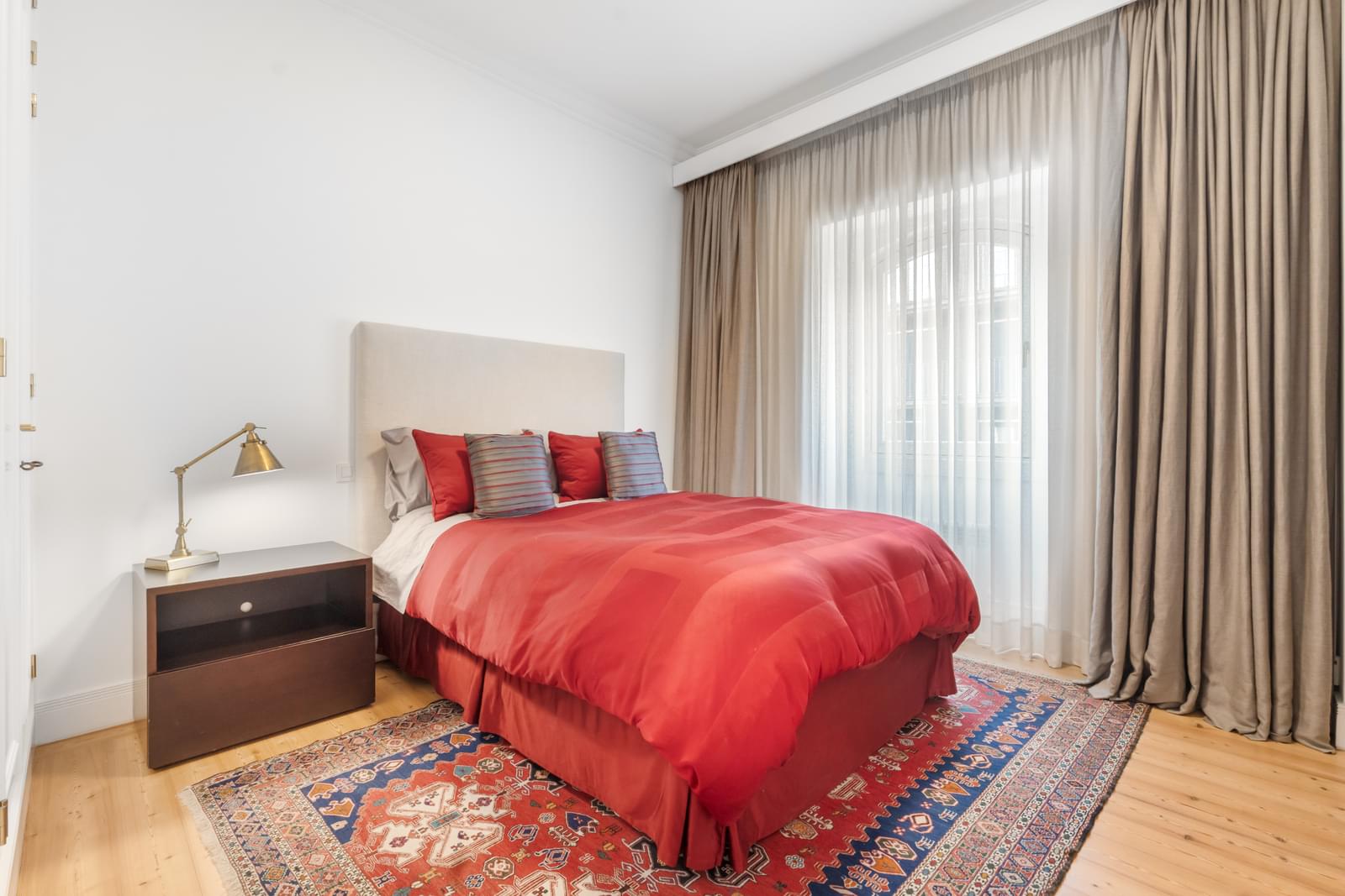 7 Bedroom Villa/Townhouse's Image 21