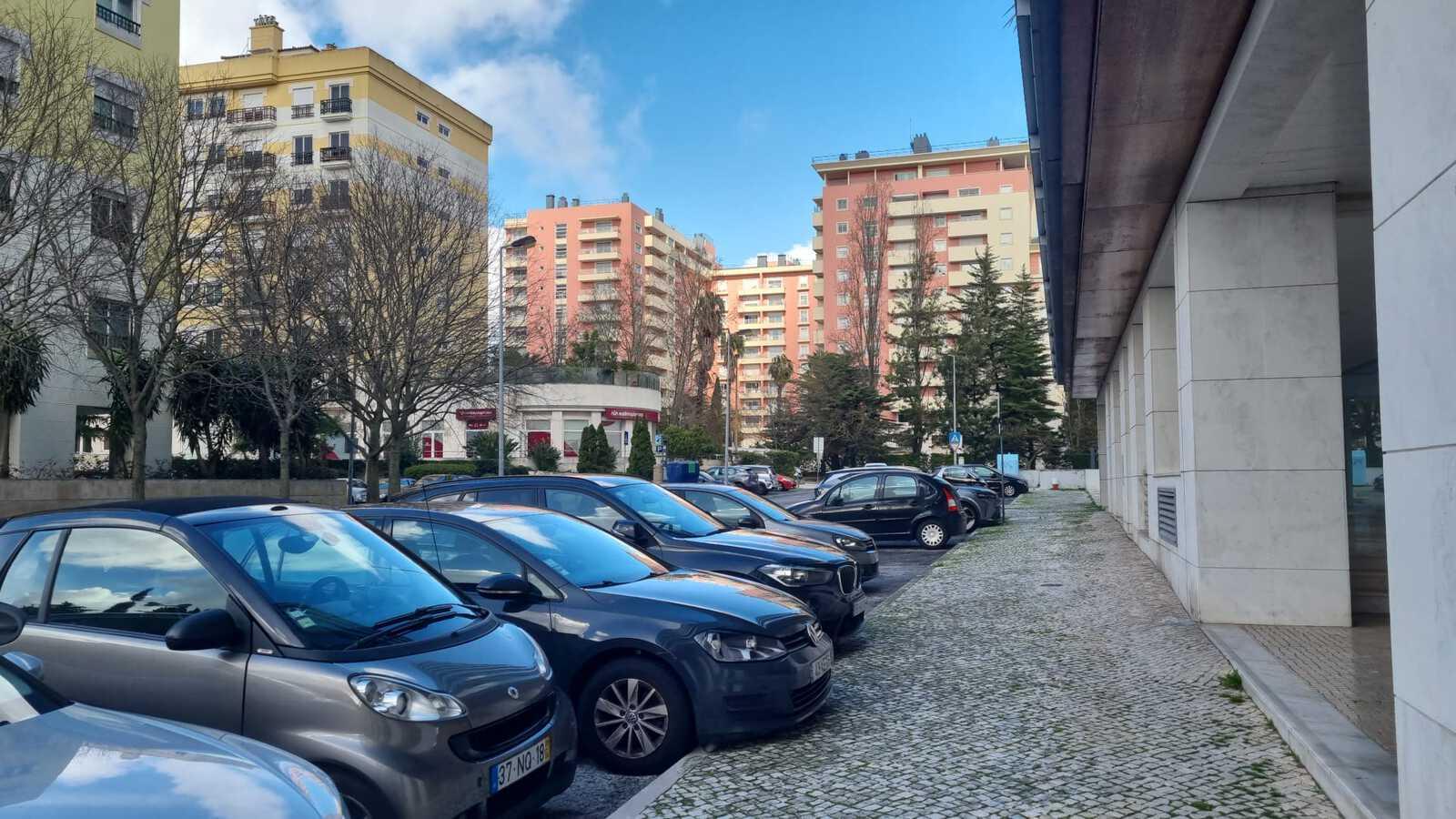 Apartamento T1 com estacionamento, Telheiras, Lisboa - Imagem 25