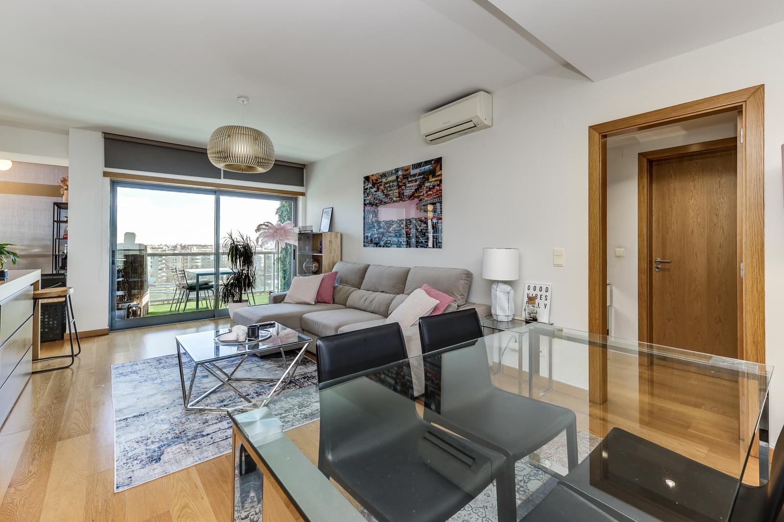 Apartamento T1 com estacionamento, Telheiras, Lisboa - Imagem 2