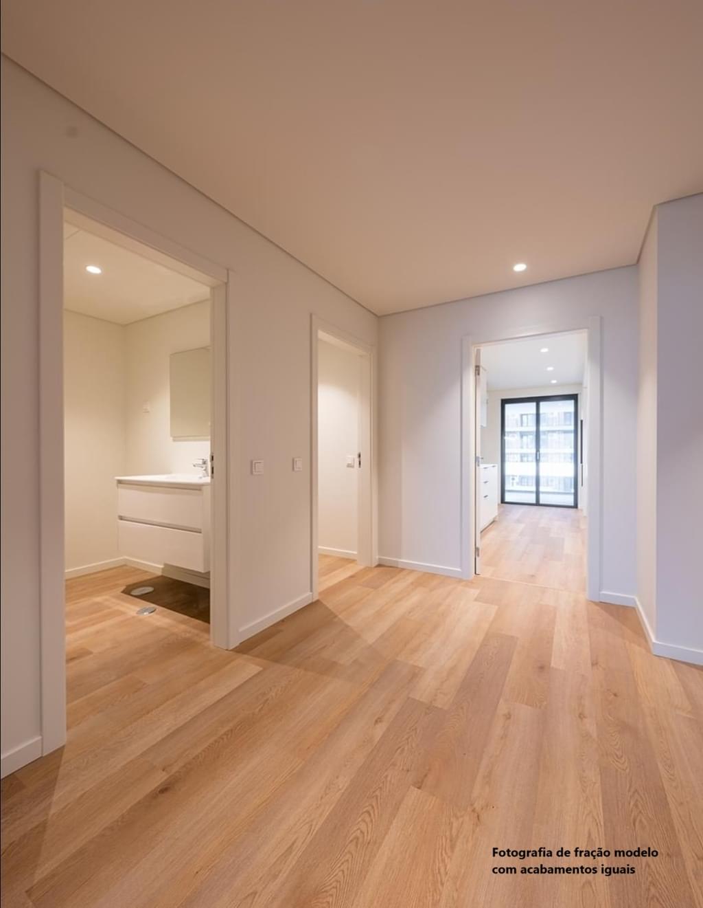 2 Bedroom Apartment with swimming pool, Miraflores, Oeiras 832291065