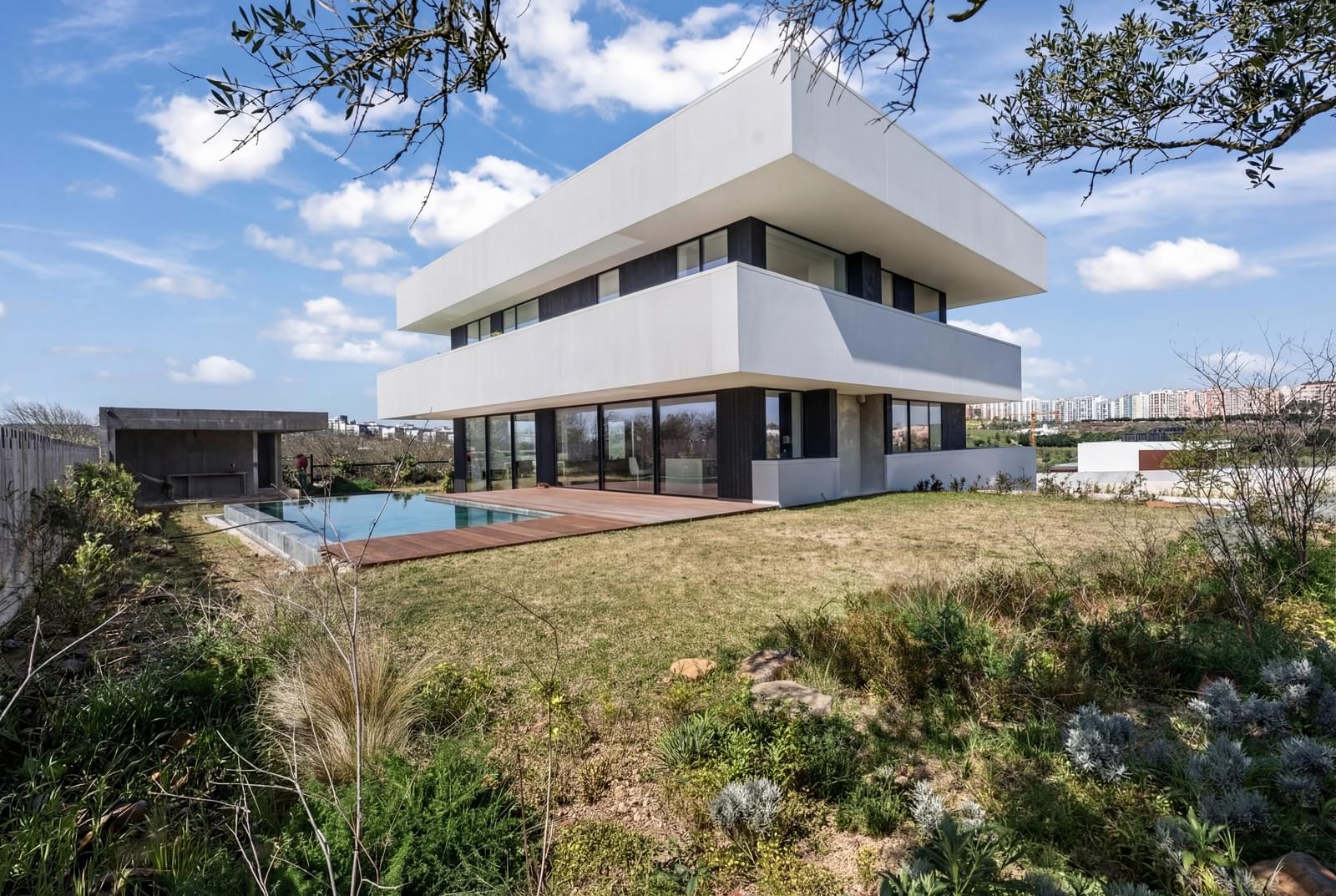 4 Bedroom Villa/Townhouse's Image 46