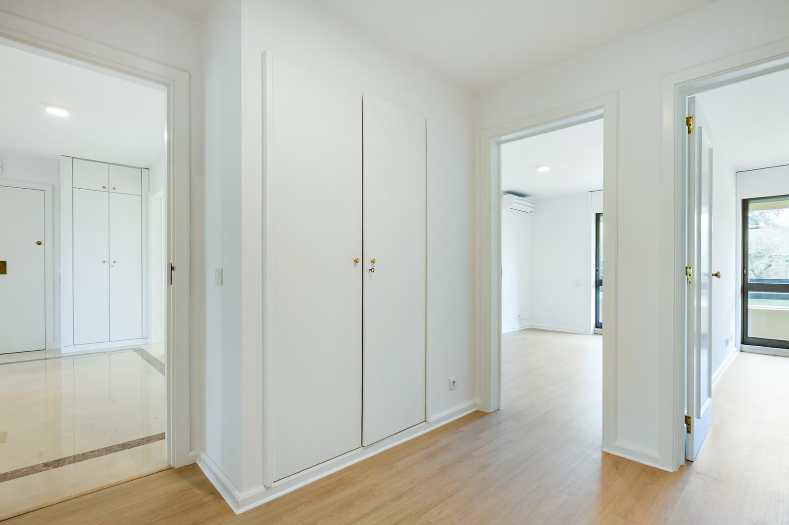 Apartamento T3 com piscina, Avenidas Novas, Lisboa - Imagem 12
