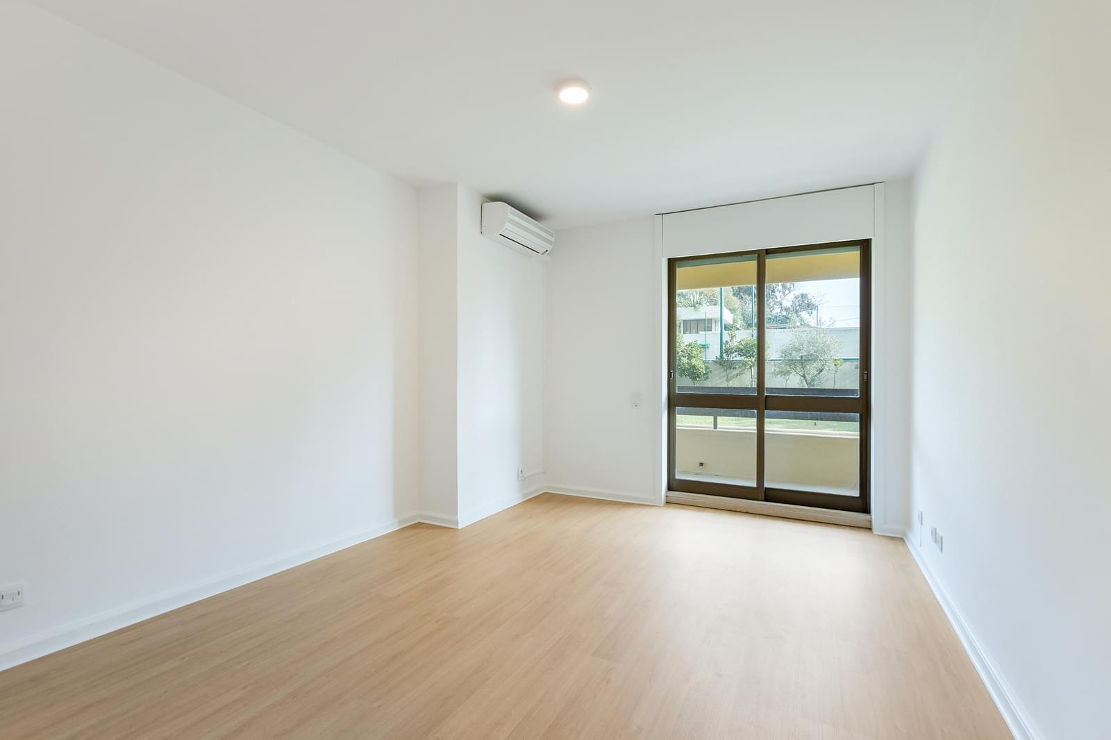 Apartamento T3 com piscina, Avenidas Novas, Lisboa - Imagem 13