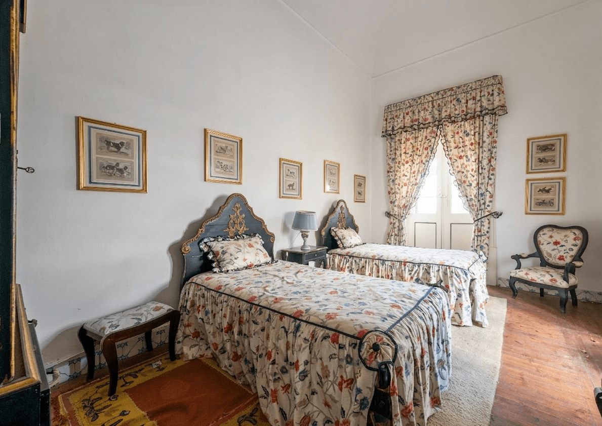 8 Bedroom Other's Image 18