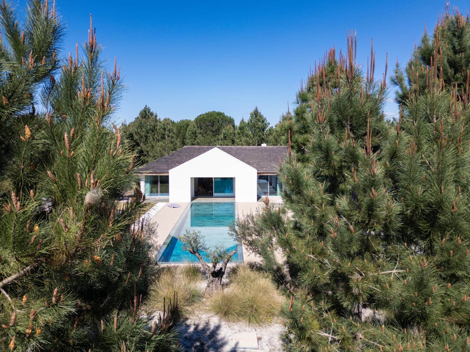 3 Bedroom Villa/Townhouse's Image 33