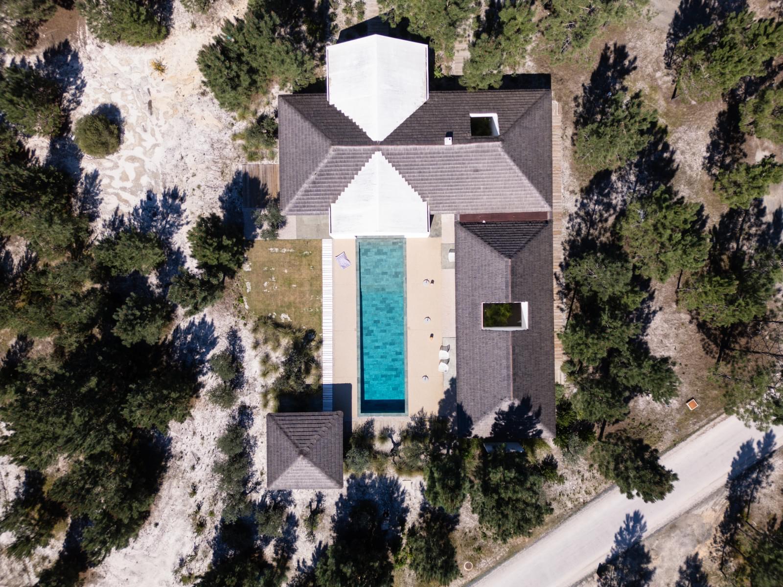 3 Bedroom Villa/Townhouse's Image 34