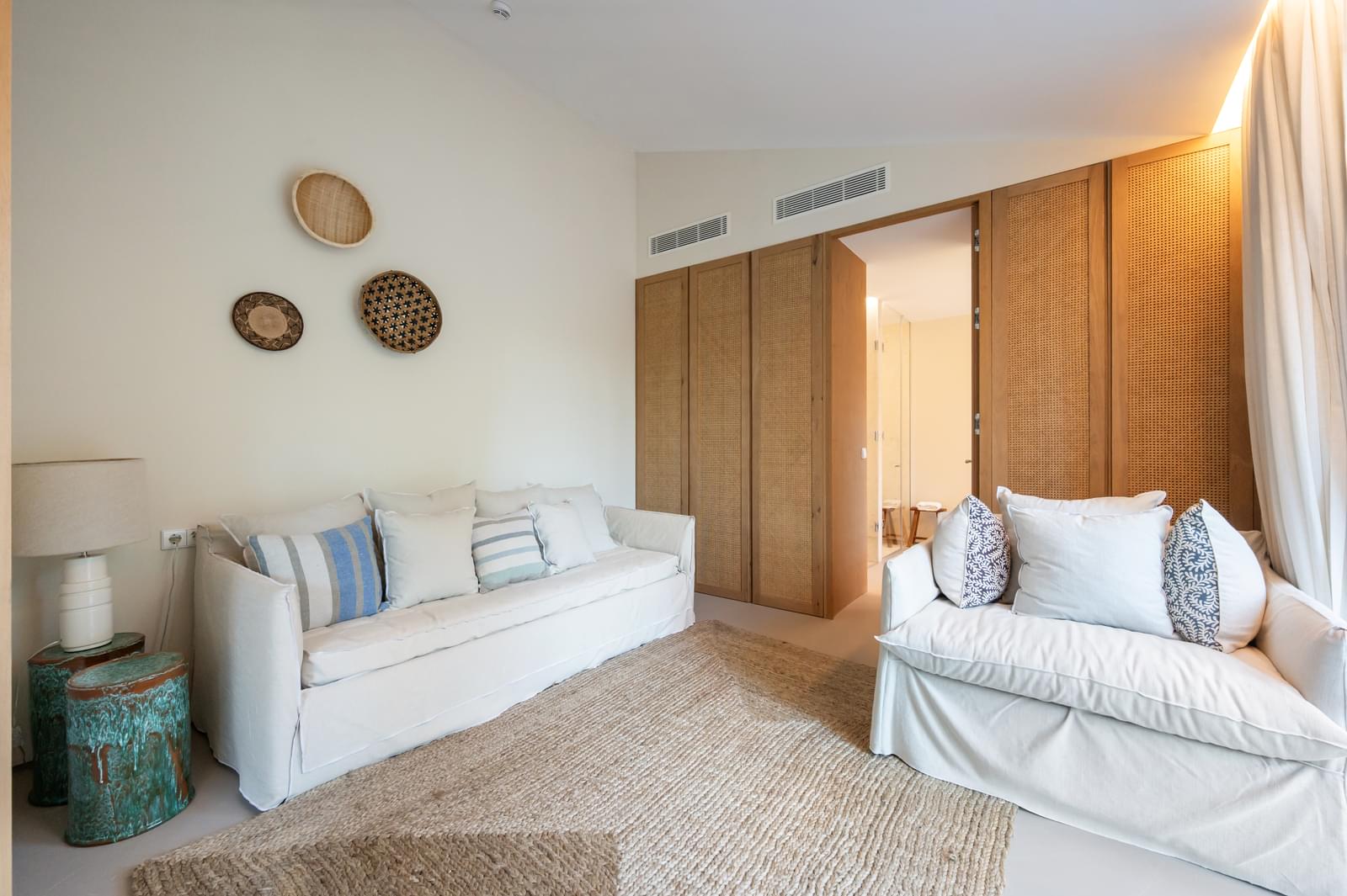 3 Bedroom Villa/Townhouse's Image 14