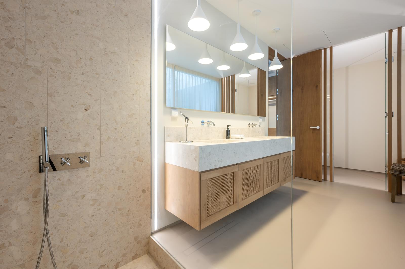 3 Bedroom Villa/Townhouse's Image 23