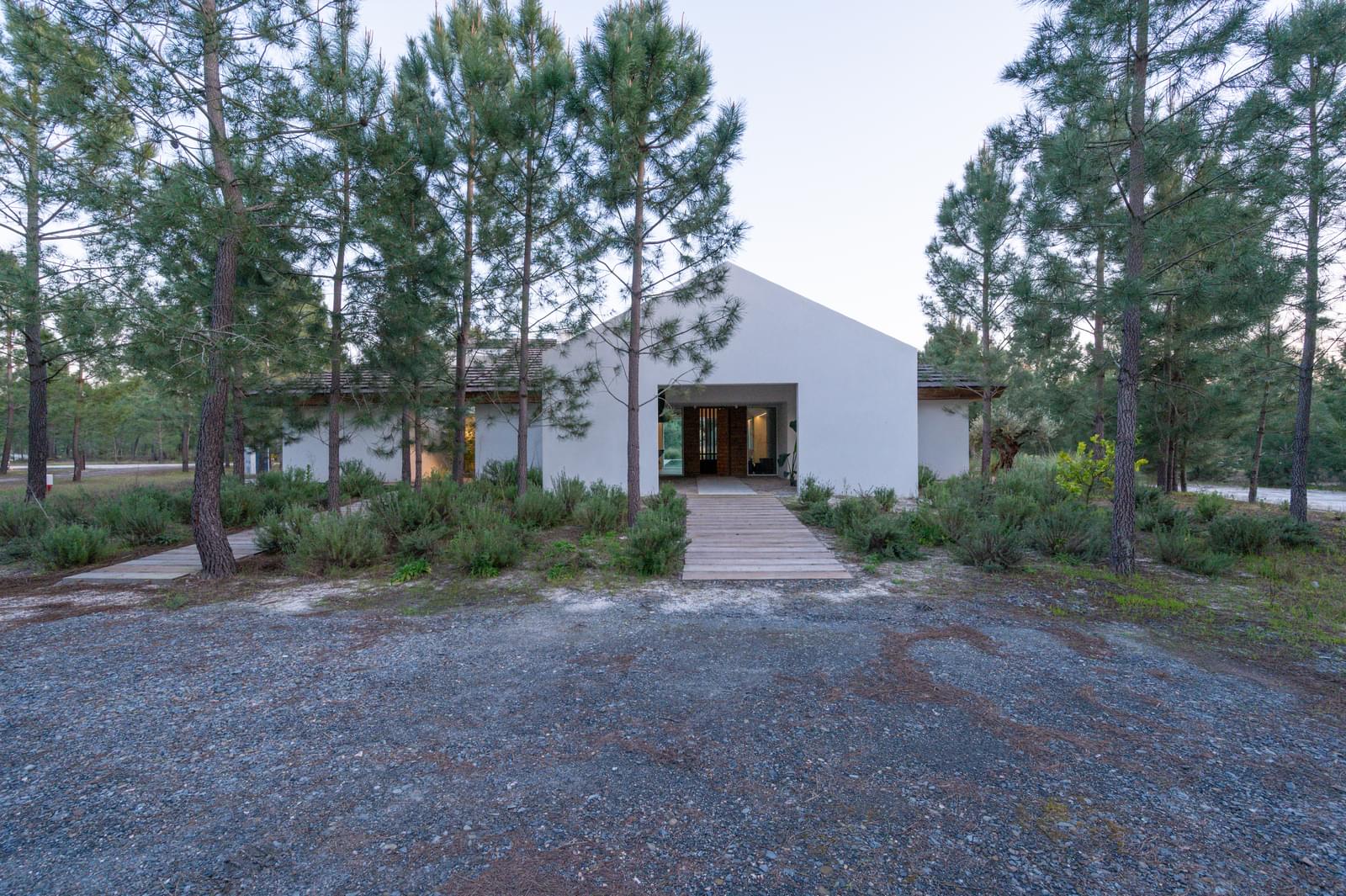 3 Bedroom Villa/Townhouse's Image 51