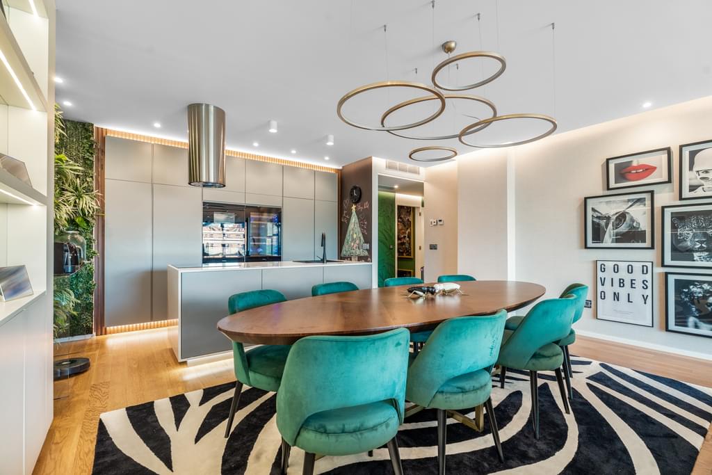 2 Bedroom Apartment with a view, Avenidas Novas, Lisboa 3495955737