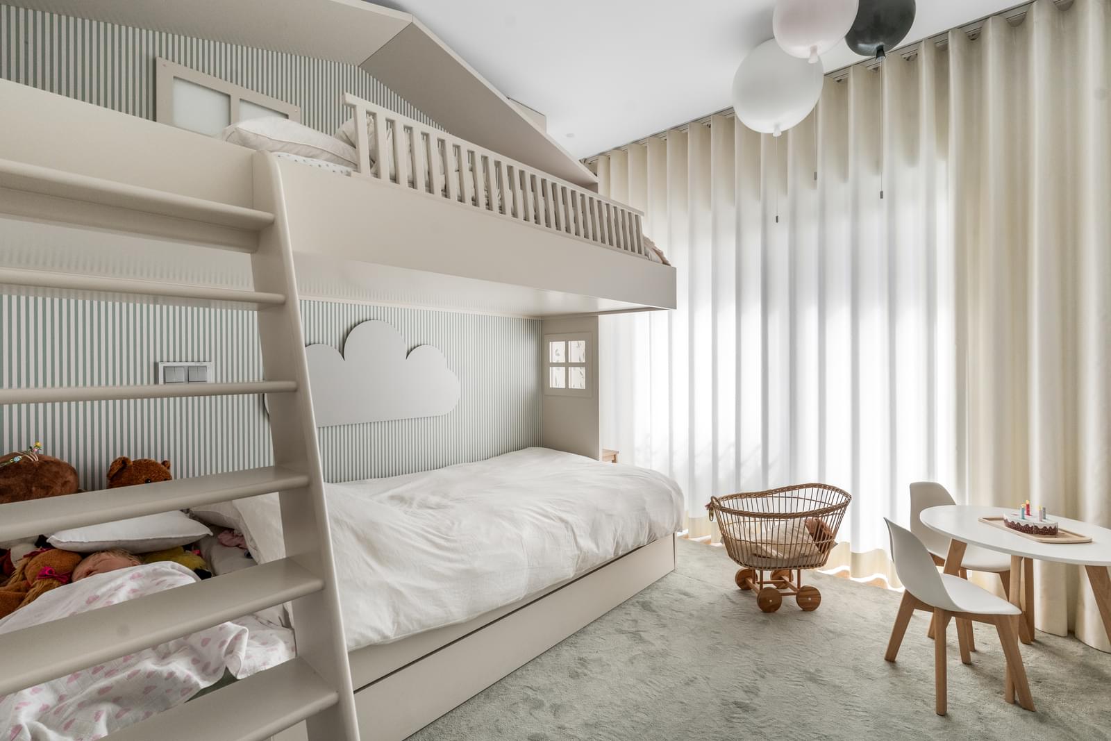 2 Bedroom Apartment/Flat's Image 19