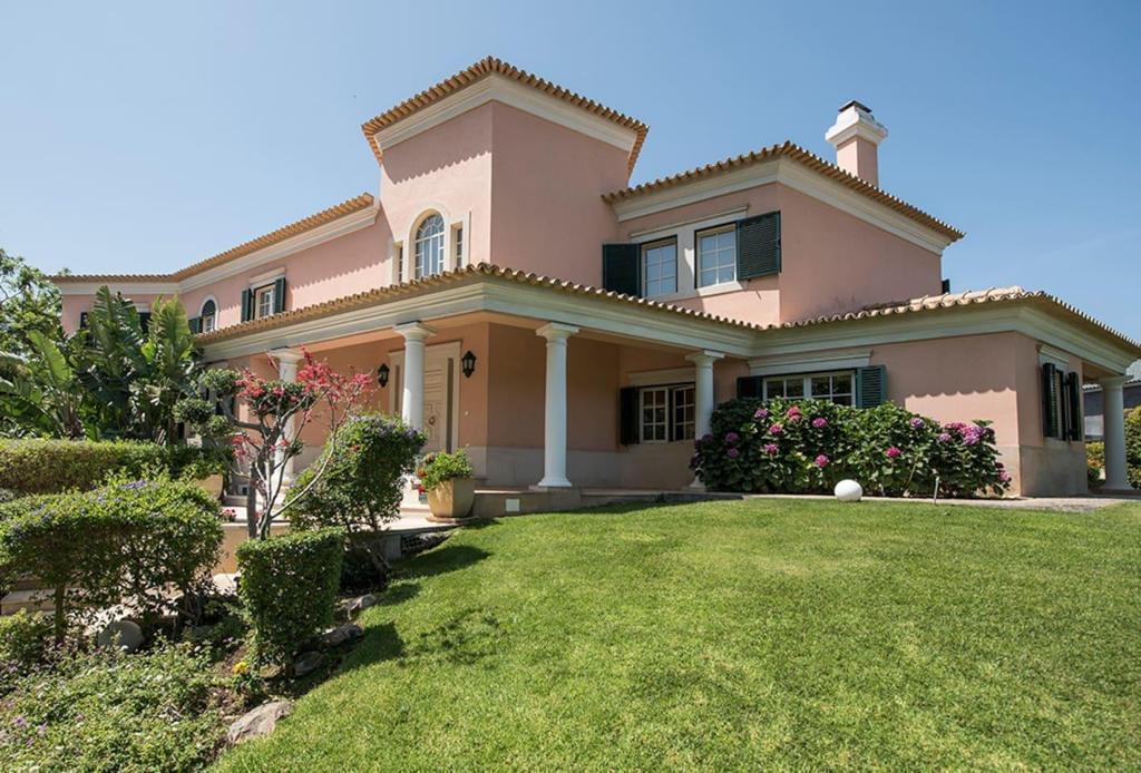 8 Bedroom House with garden, Bairro do Rosário, Cascais 2047617718