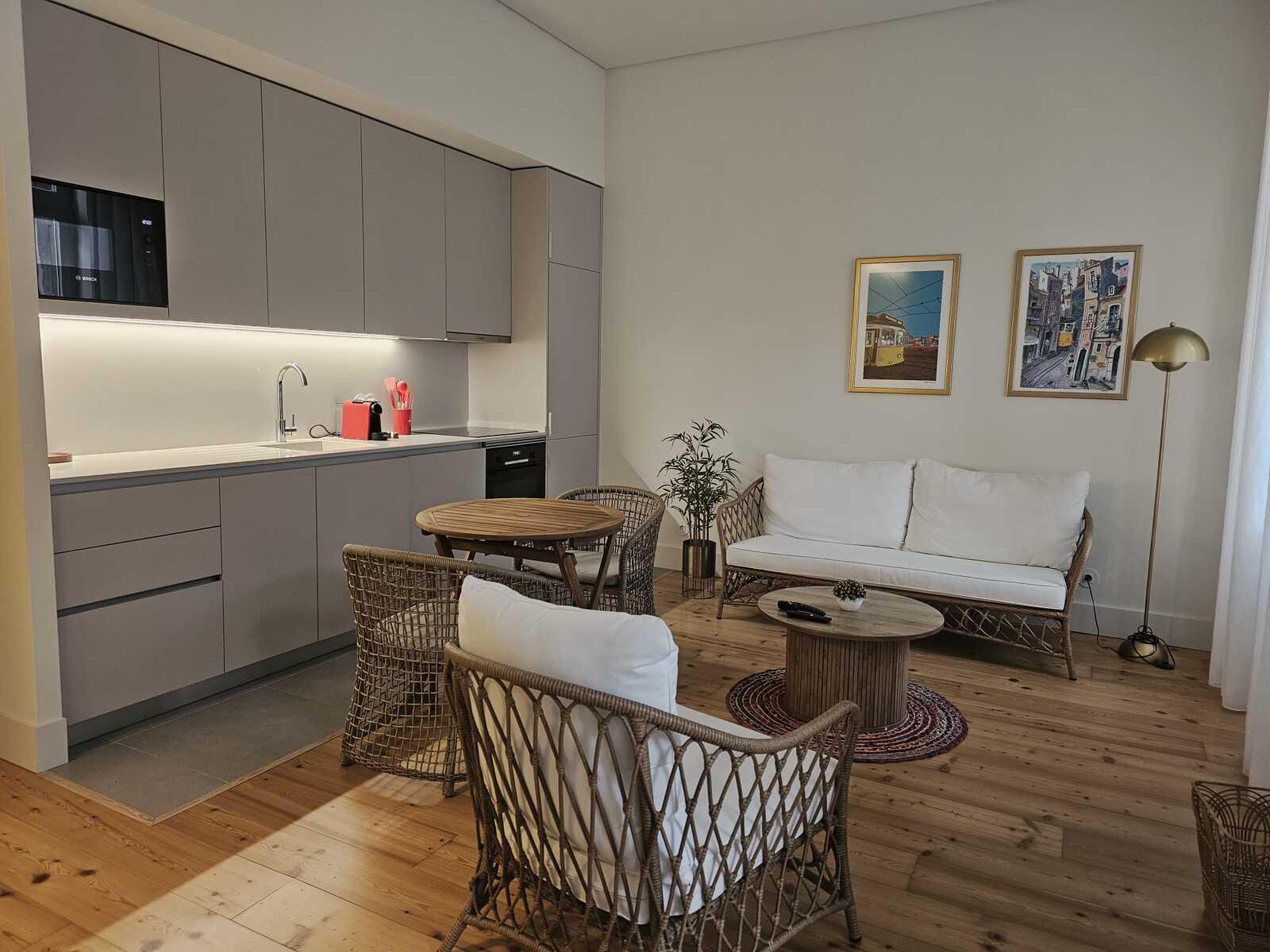 Apartamento T1 com vista, Cais do Sodré, Lisboa - Imagem 13
