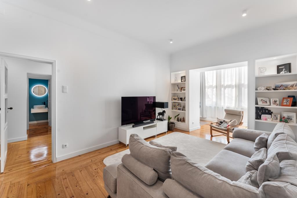 3 Bedroom Apartment with balcony, Avenidas Novas, Lisboa 980893440