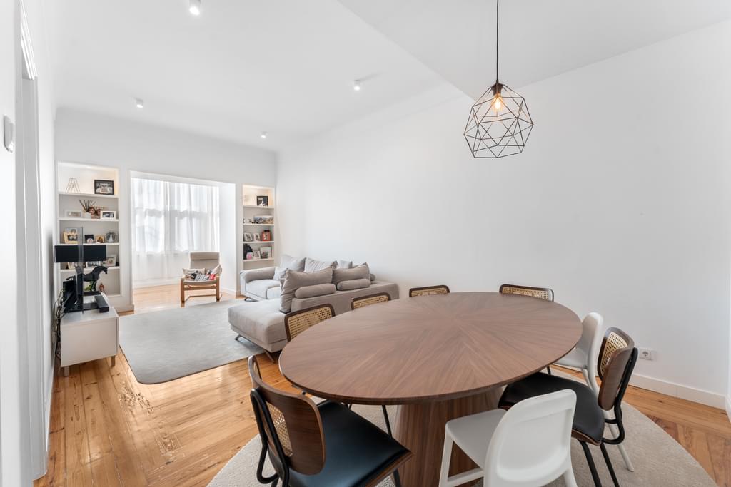 3 Bedroom Apartment with balcony, Avenidas Novas, Lisboa 980893440