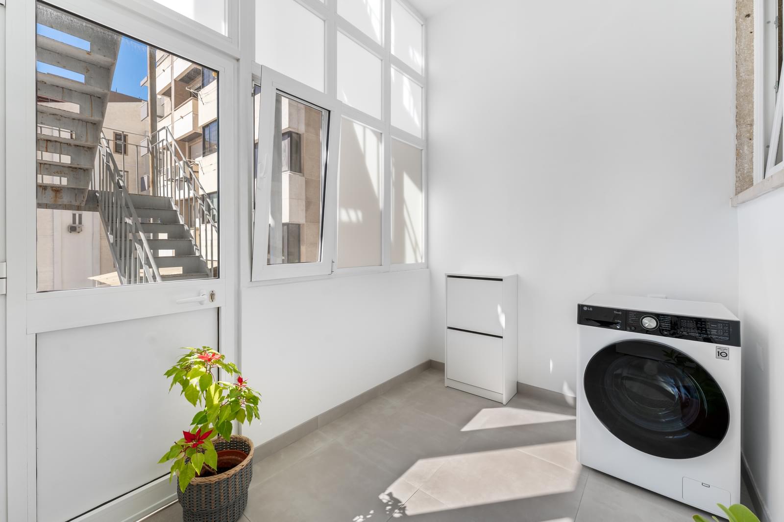 3 Bedroom Apartment/Flat's Image 11
