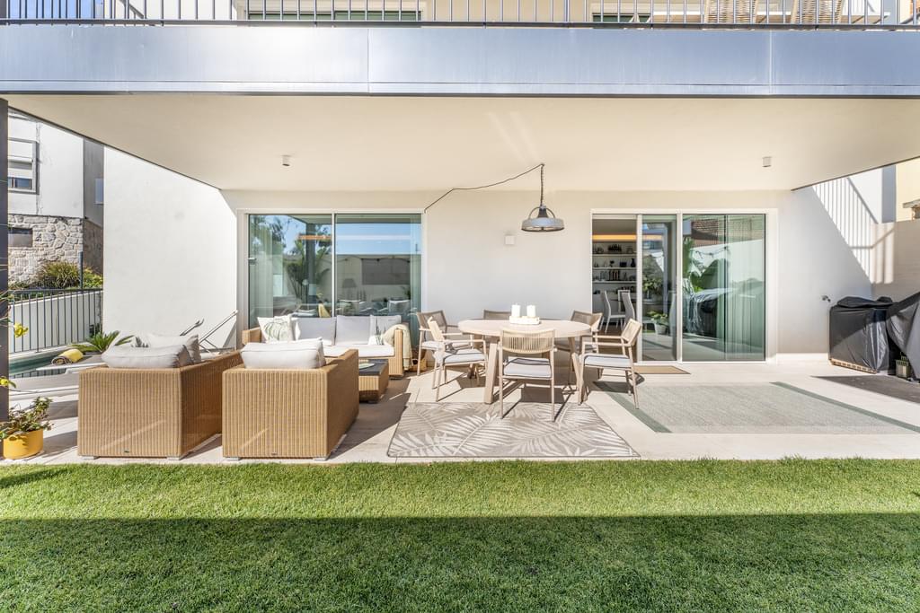 4 Bedroom Apartment with swimming pool, Monte Estoril, Cascais 771871483