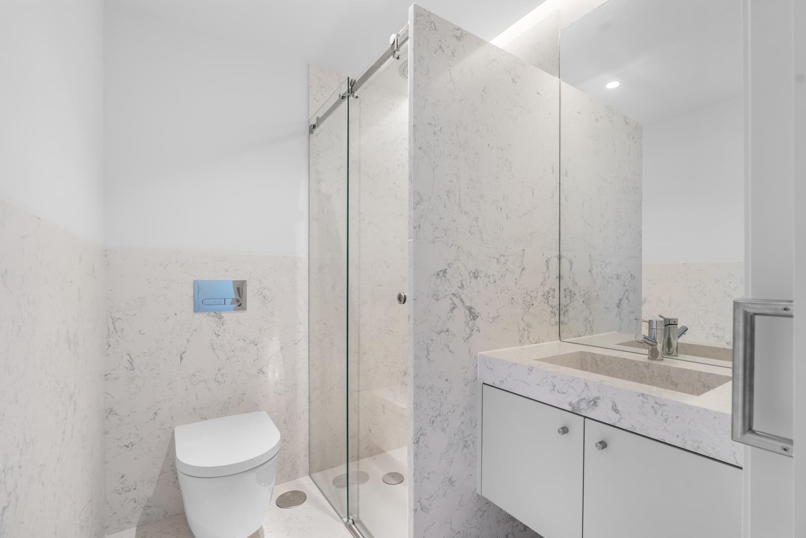 4 Bedroom Apartment/Flat's Image 32