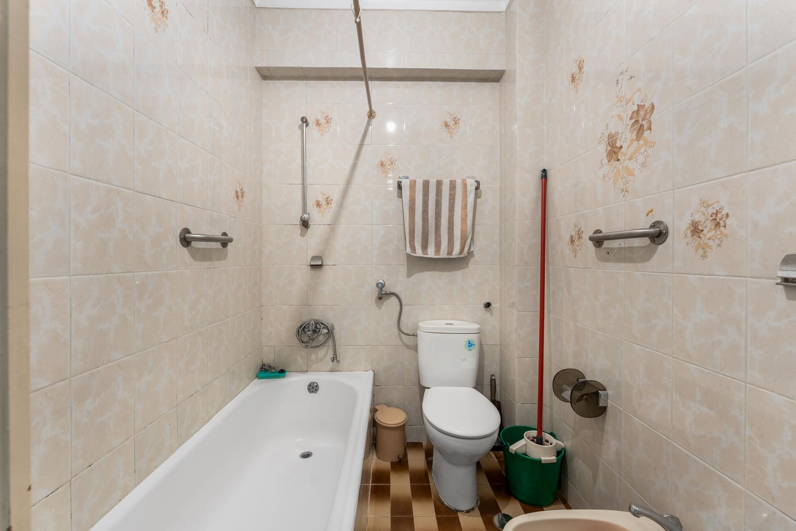 Apartamento T5 com estacionamento, Moscavide e Portela, Loures - Imagem 16