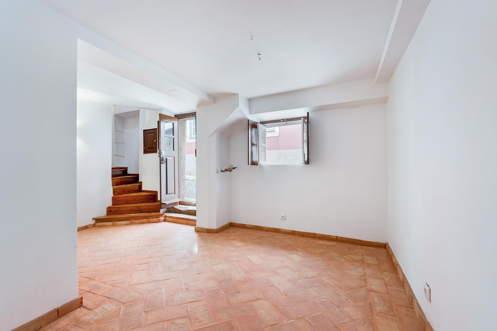 Moradia T2 + 2 com vista, Bairro Alto, Lisboa - Imagem 18