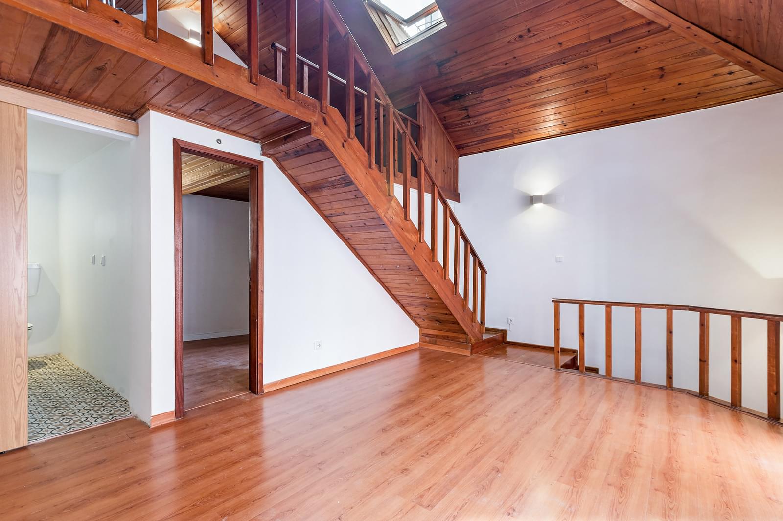 Moradia T2 + 2 com vista, Bairro Alto, Lisboa - Imagem 2