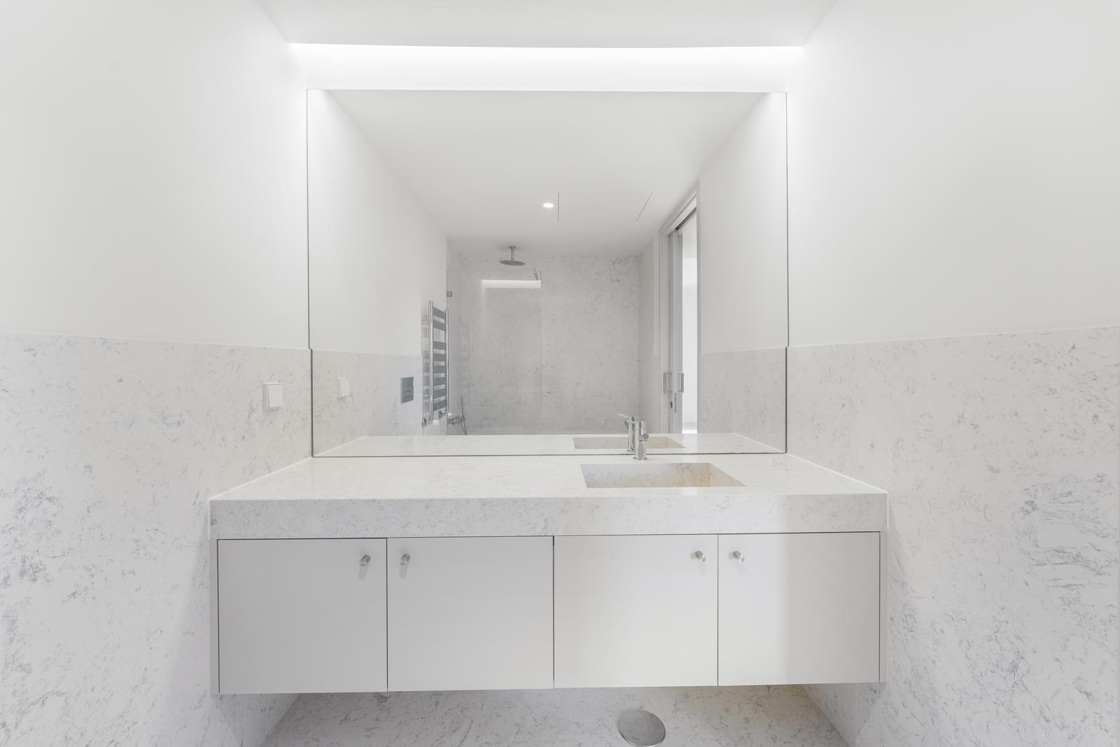 6 Bedroom Apartment/Flat's Image 37
