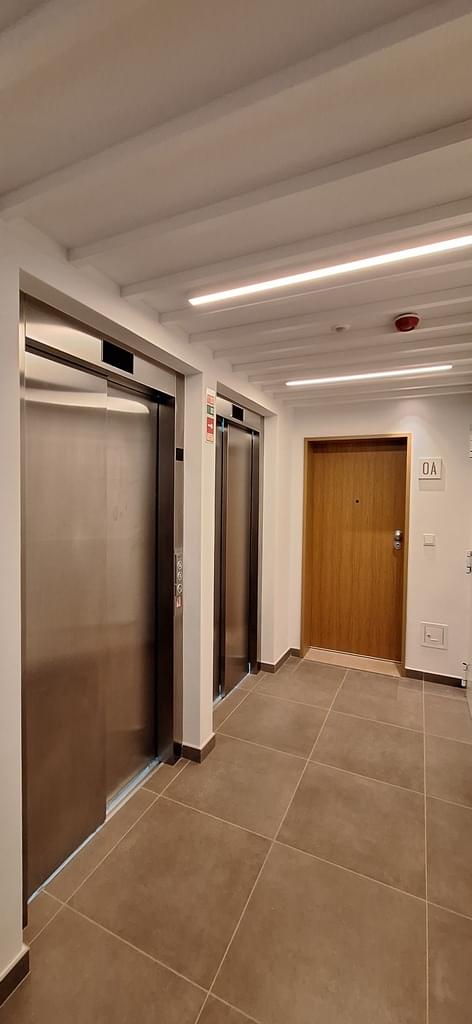 2 Bedroom Apartment with garden, Loures