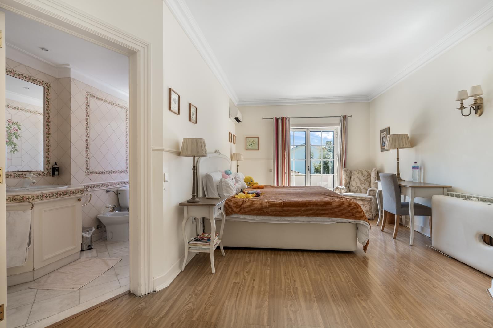 Moradia T8 + 1 com jardim, Bairro do Rosário, Cascais - Imagem 23