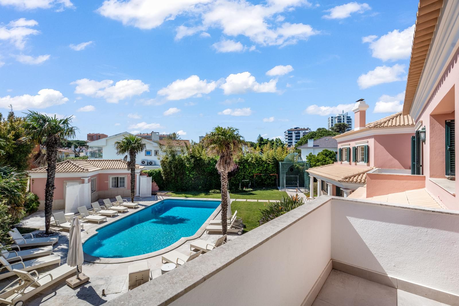 Moradia T8 + 1 com jardim, Bairro do Rosário, Cascais - Imagem 32