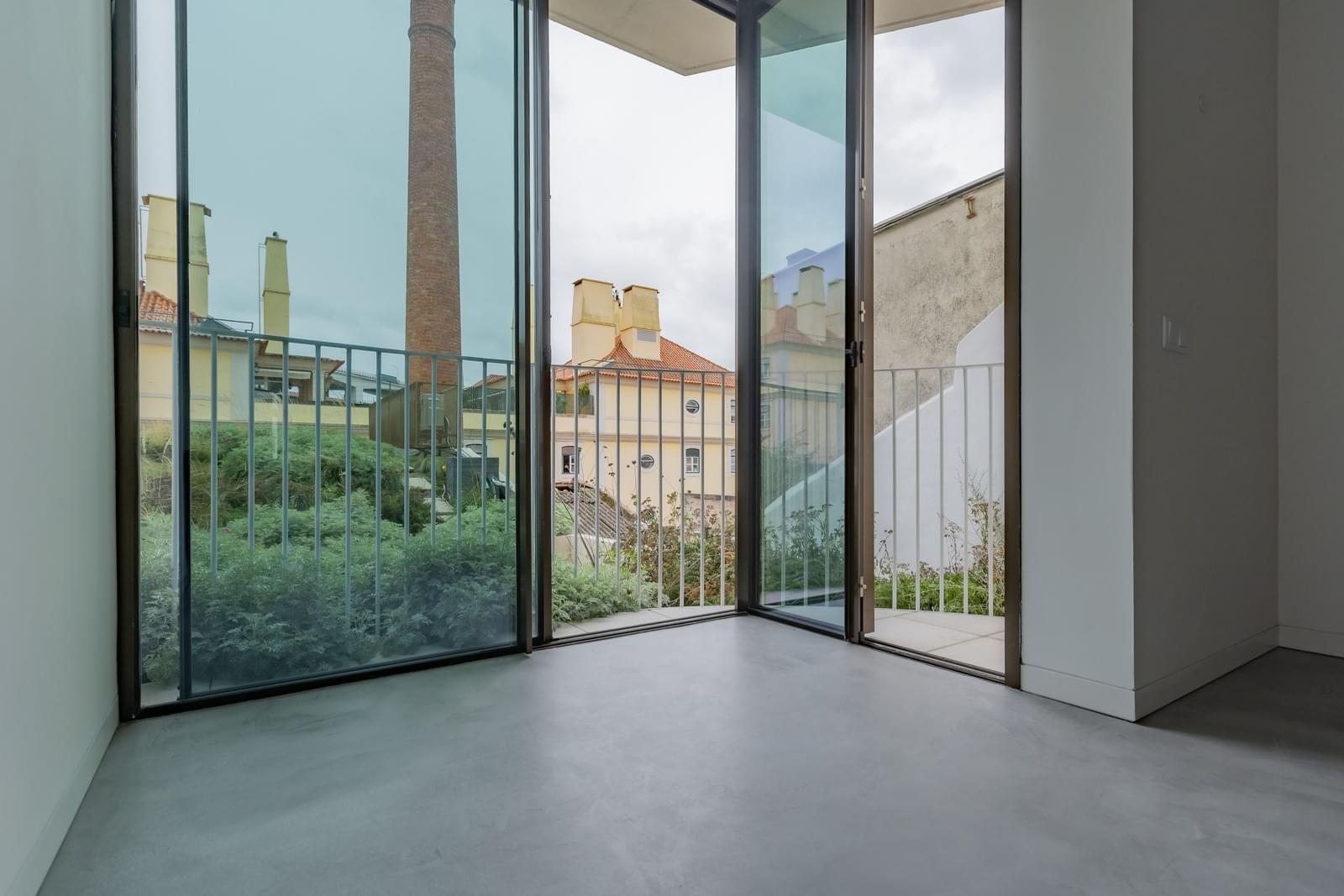 2 Bedroom Apartment/Flat's Image 8