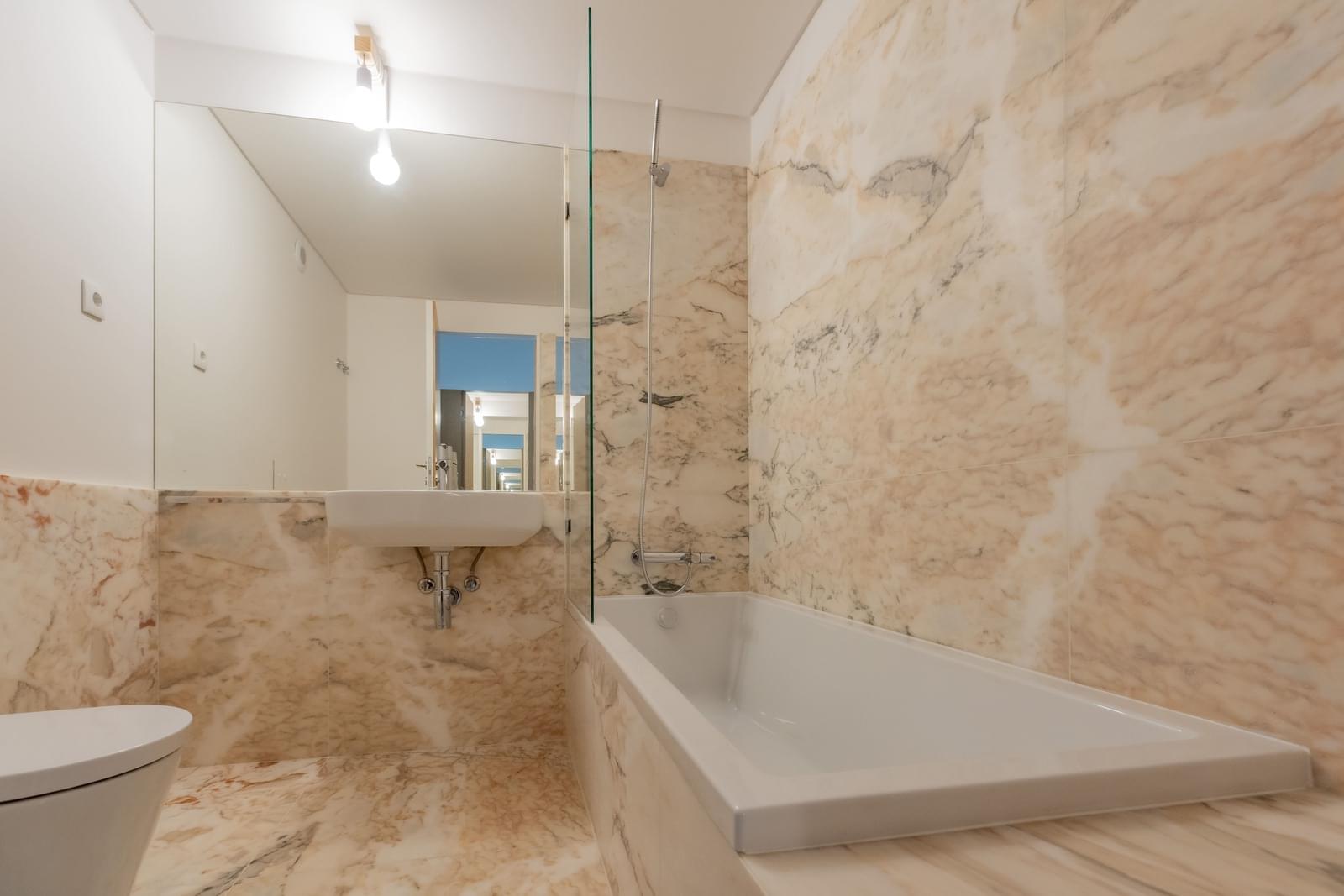2 Bedroom Apartment/Flat's Image 32