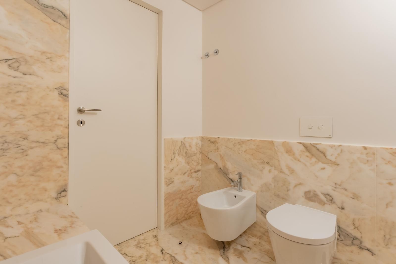 2 Bedroom Apartment/Flat's Image 37
