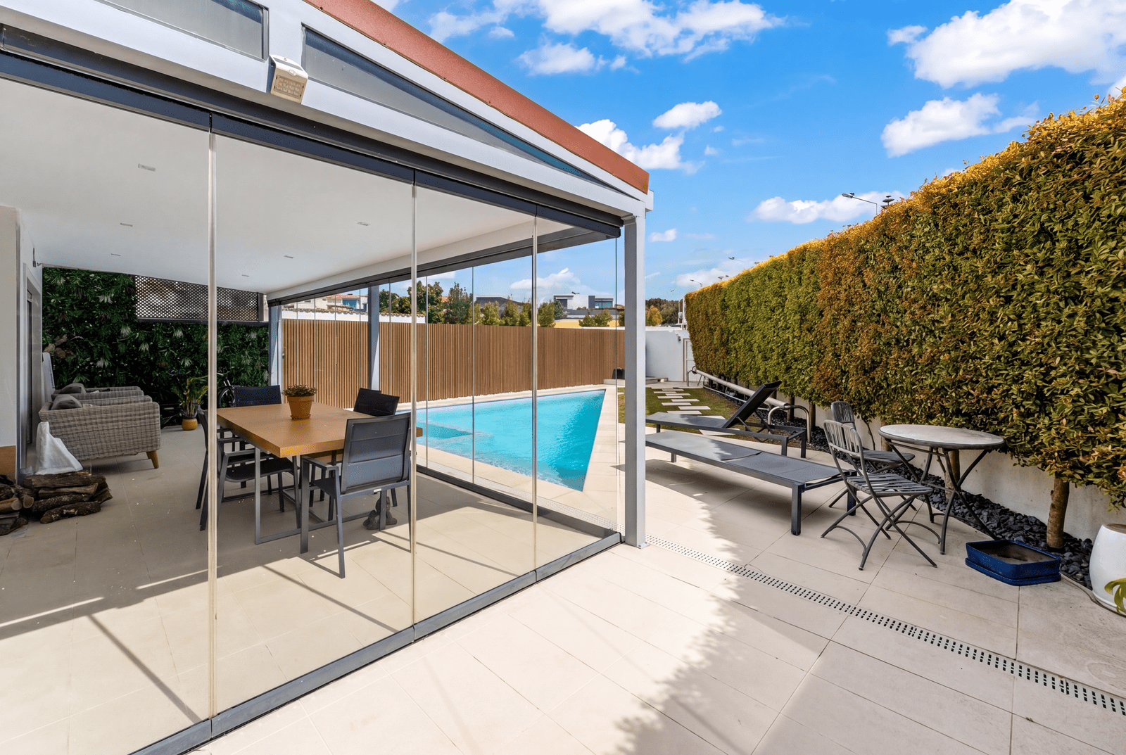 4 Bedroom Villa/Townhouse's Image 38